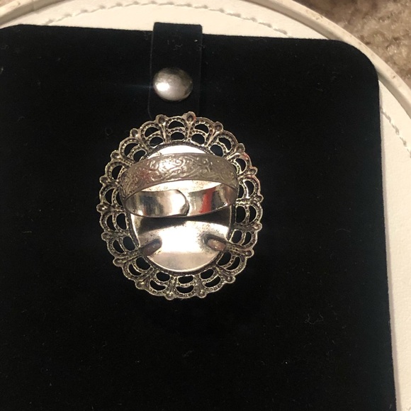 Adjustable Vintage Ring - Picture 4 of 6